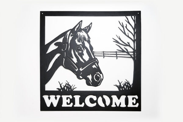 Horse with tree welcome